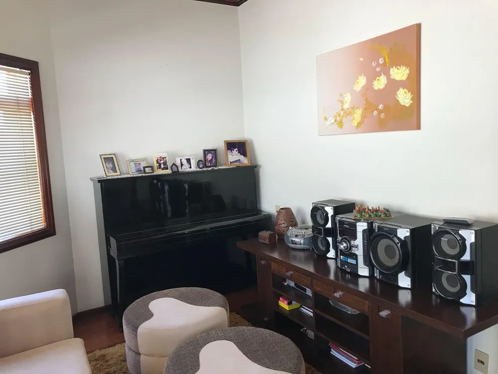 Casa, 4 quartos, 380 m² - Foto 8