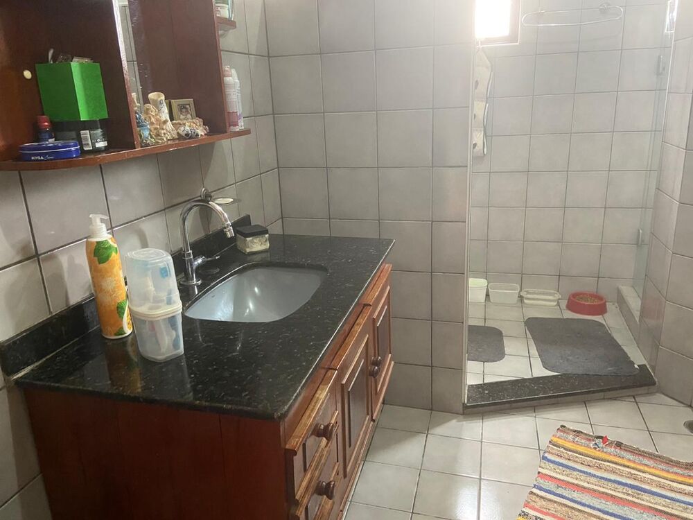 Casa à venda com 4 quartos, 300m² - Foto 13