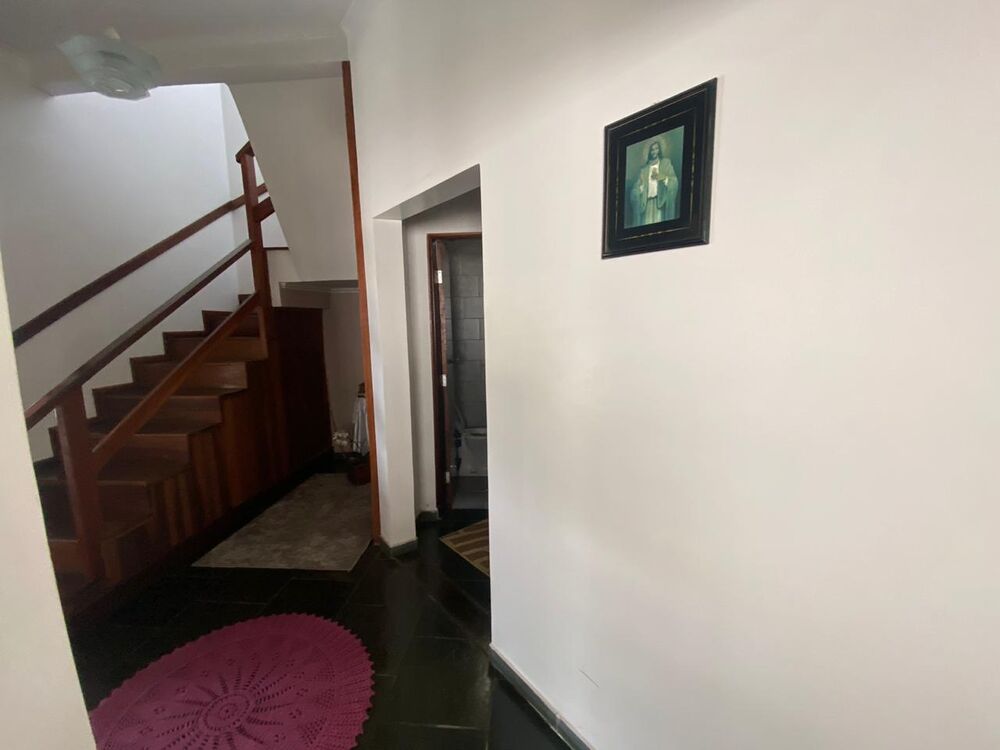 Casa à venda com 4 quartos, 300m² - Foto 7