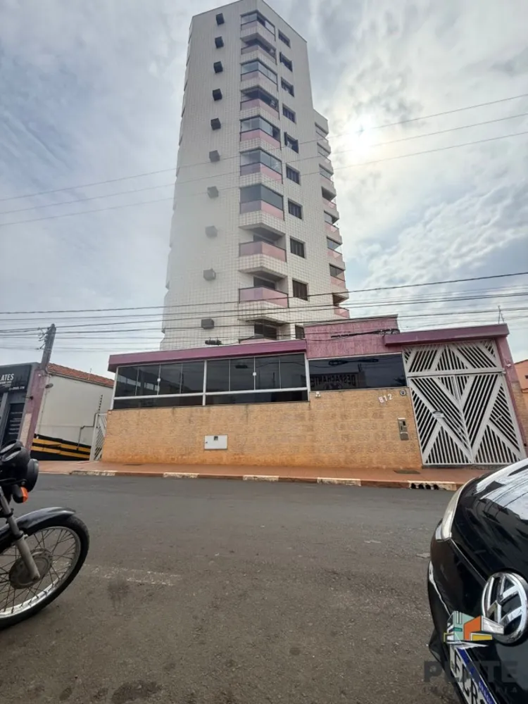 Apartamento, 180 m² - Foto 1