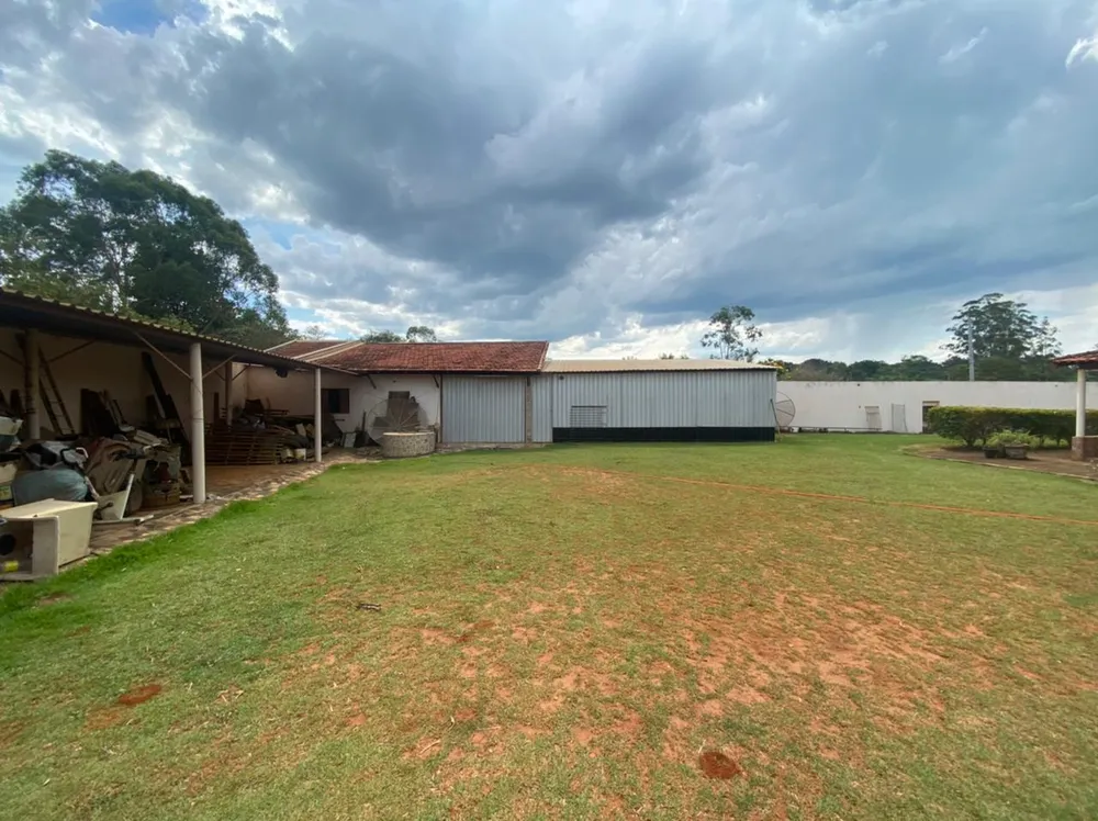 Chácara, 3 quartos, 2500 m² - Foto 3
