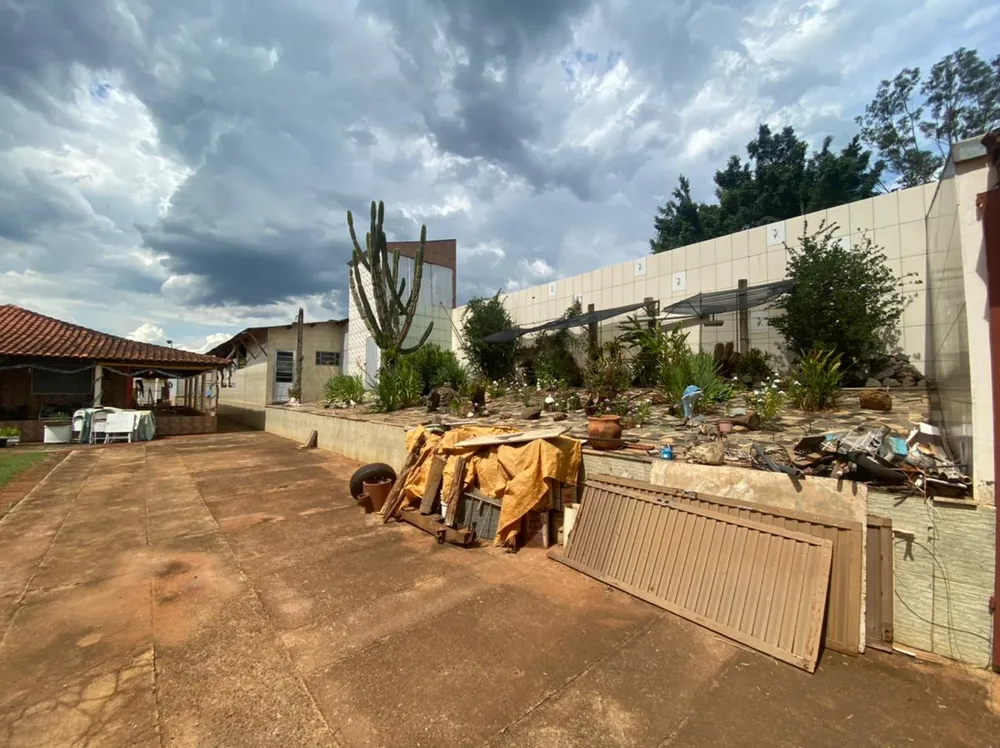 Chácara, 3 quartos, 2500 m² - Foto 10