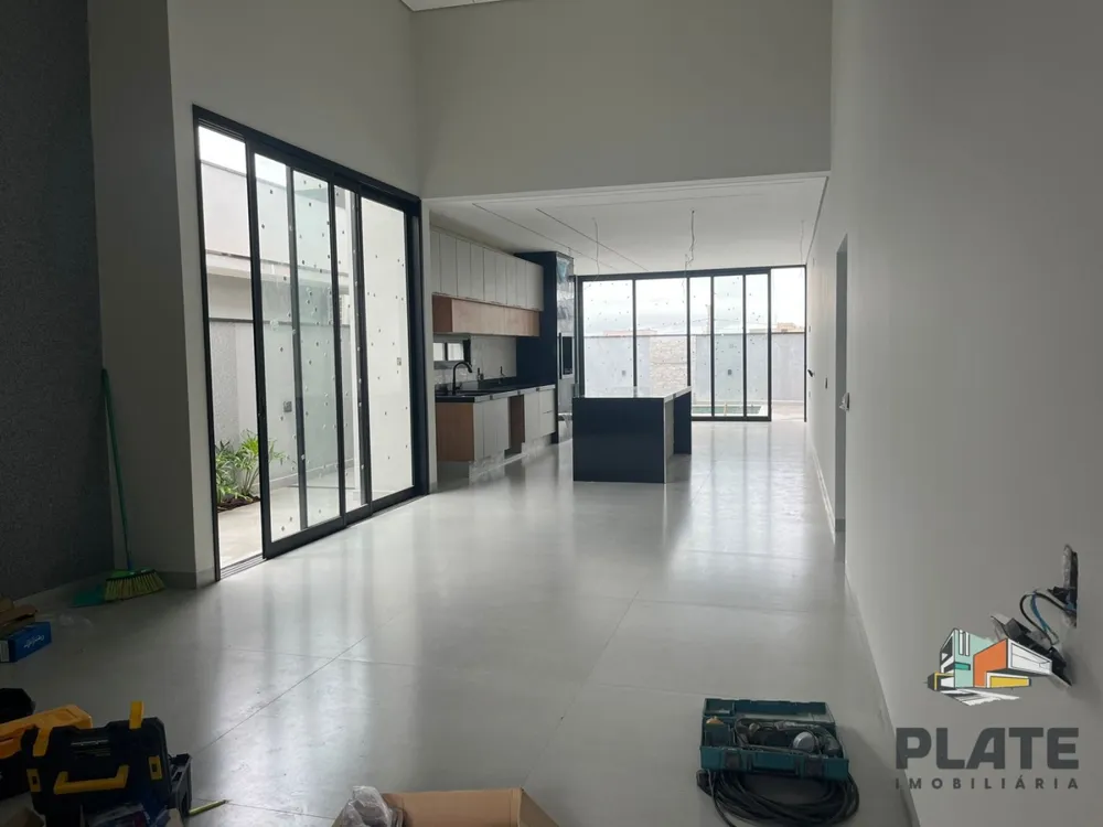 Apartamento, 3 quartos, 220 m² - Foto 2