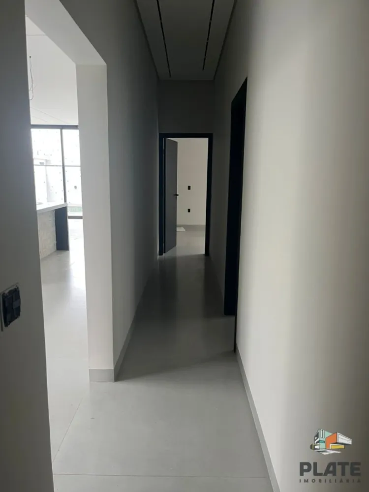 Apartamento, 3 quartos, 220 m² - Foto 3