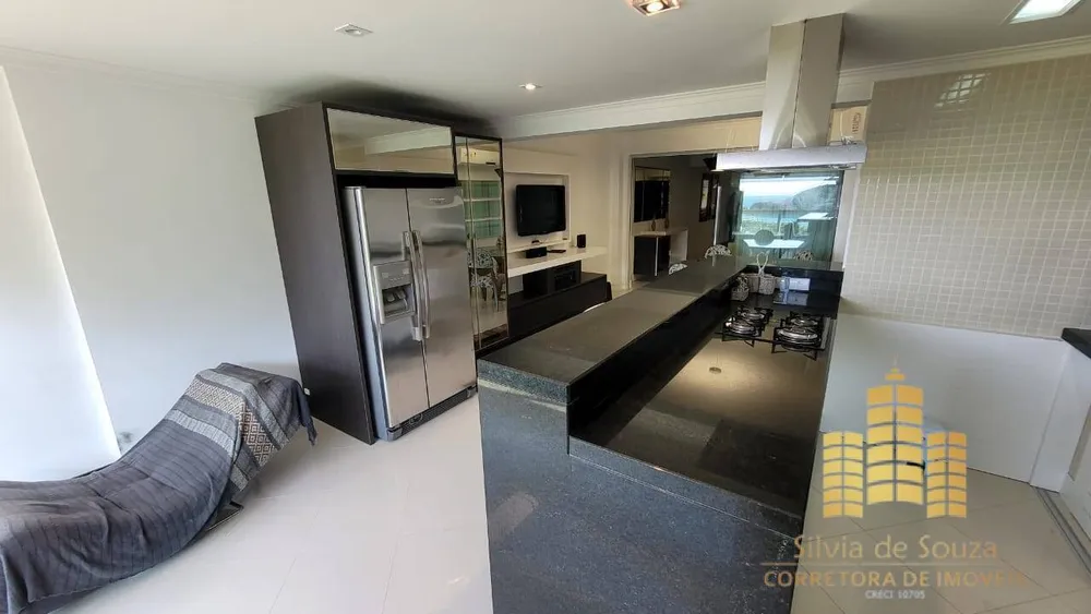 Apartamento, 3 quartos, 220 m² - Foto 4