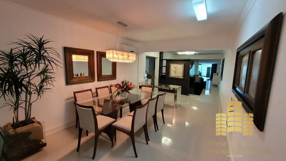 Apartamento, 3 quartos, 180 m² - Foto 1