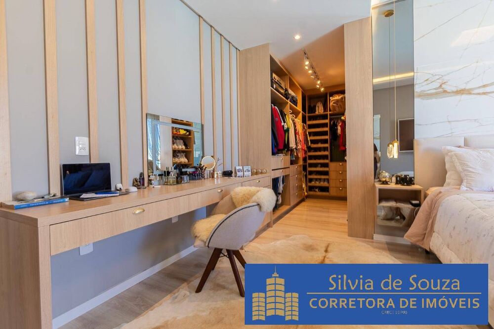 Casa, 3 quartos, 240 m² - Foto 1