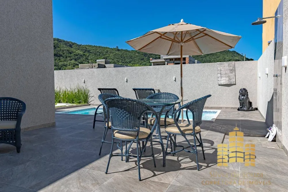 Casa, 3 quartos, 240 m² - Foto 7