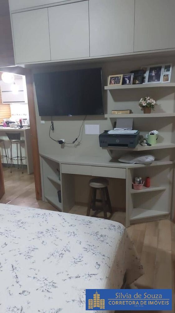 Casa à venda com 3 quartos, 90m² - Foto 1