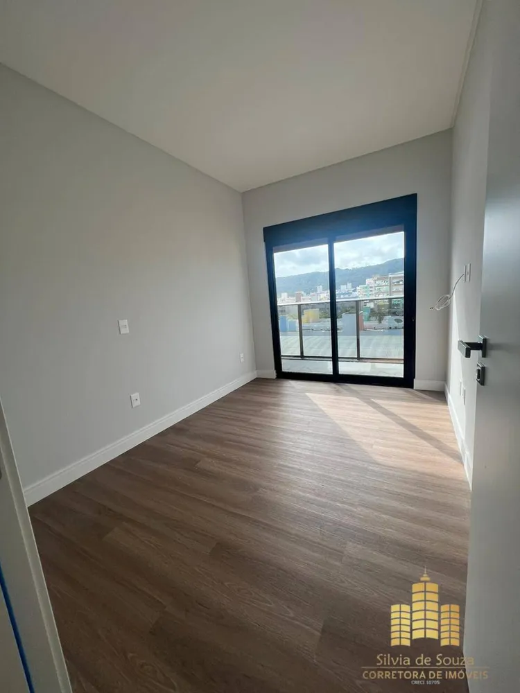 Apartamento, 2 quartos, 71 m² - Foto 4