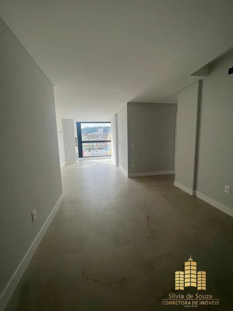 Apartamento, 2 quartos, 71 m² - Foto 2