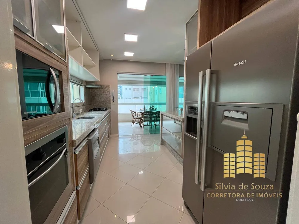 Apartamento, 4 quartos, 196 m² - Foto 4