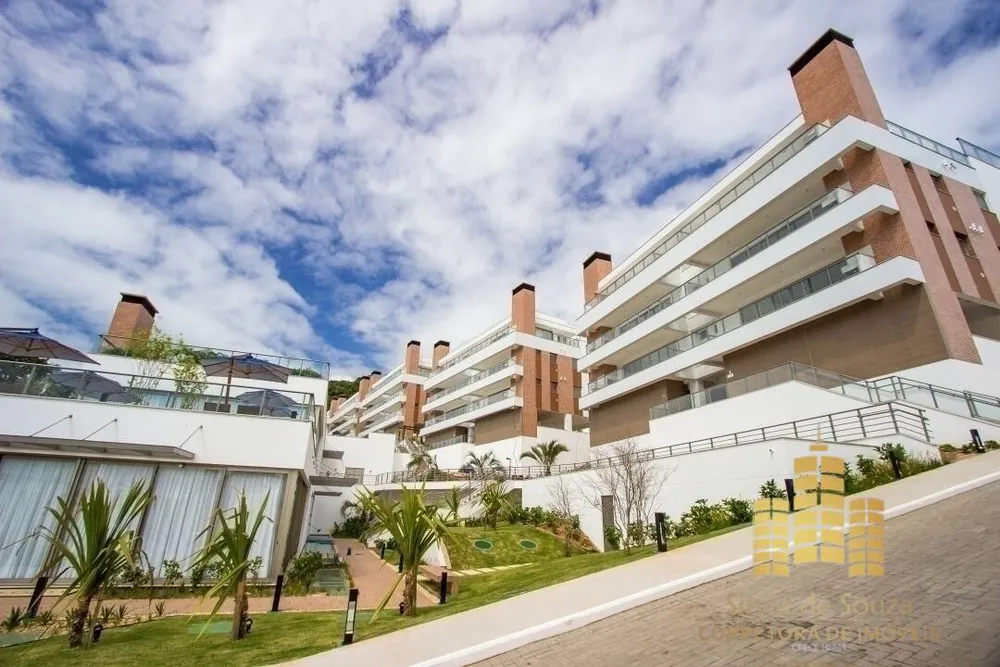Apartamento, 3 quartos, 305 m² - Foto 1