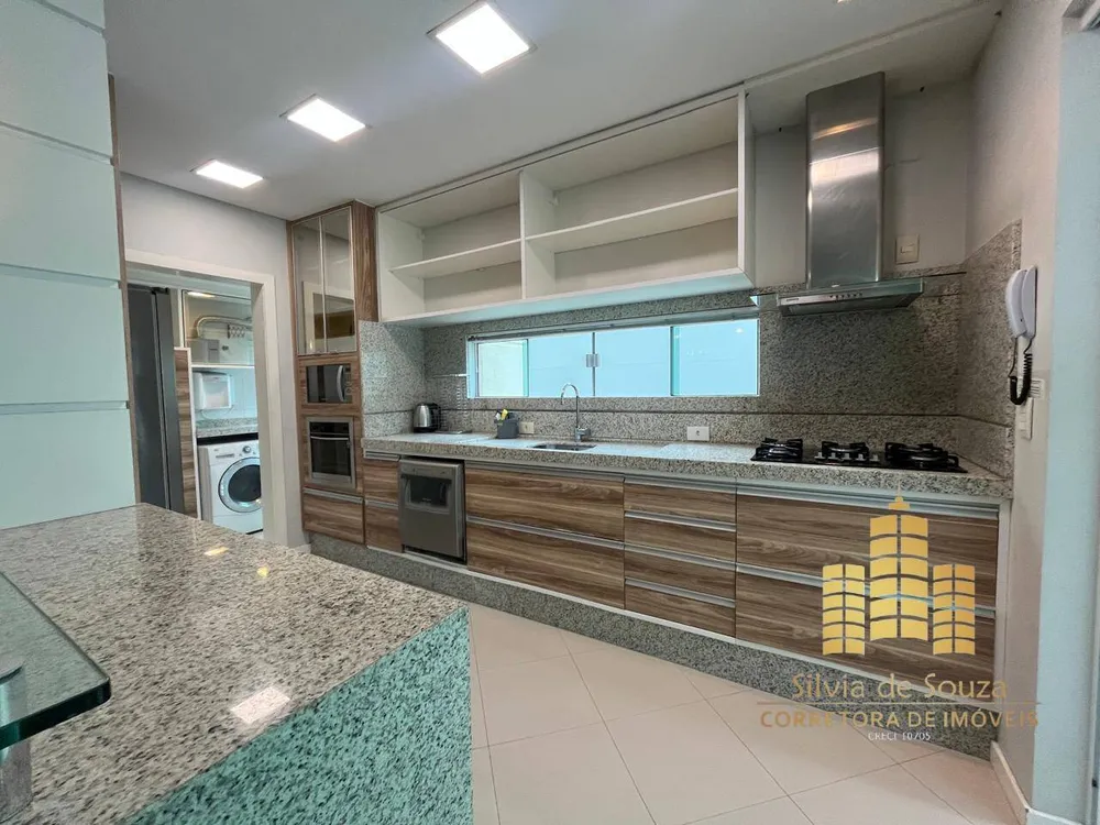 Apartamento, 4 quartos, 196 m² - Foto 6