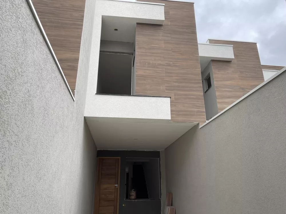 Sobrado à venda com 3 quartos, 110m² - Foto 2