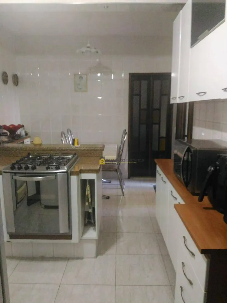 Sobrado, 5 quartos, 212 m² - Foto 4