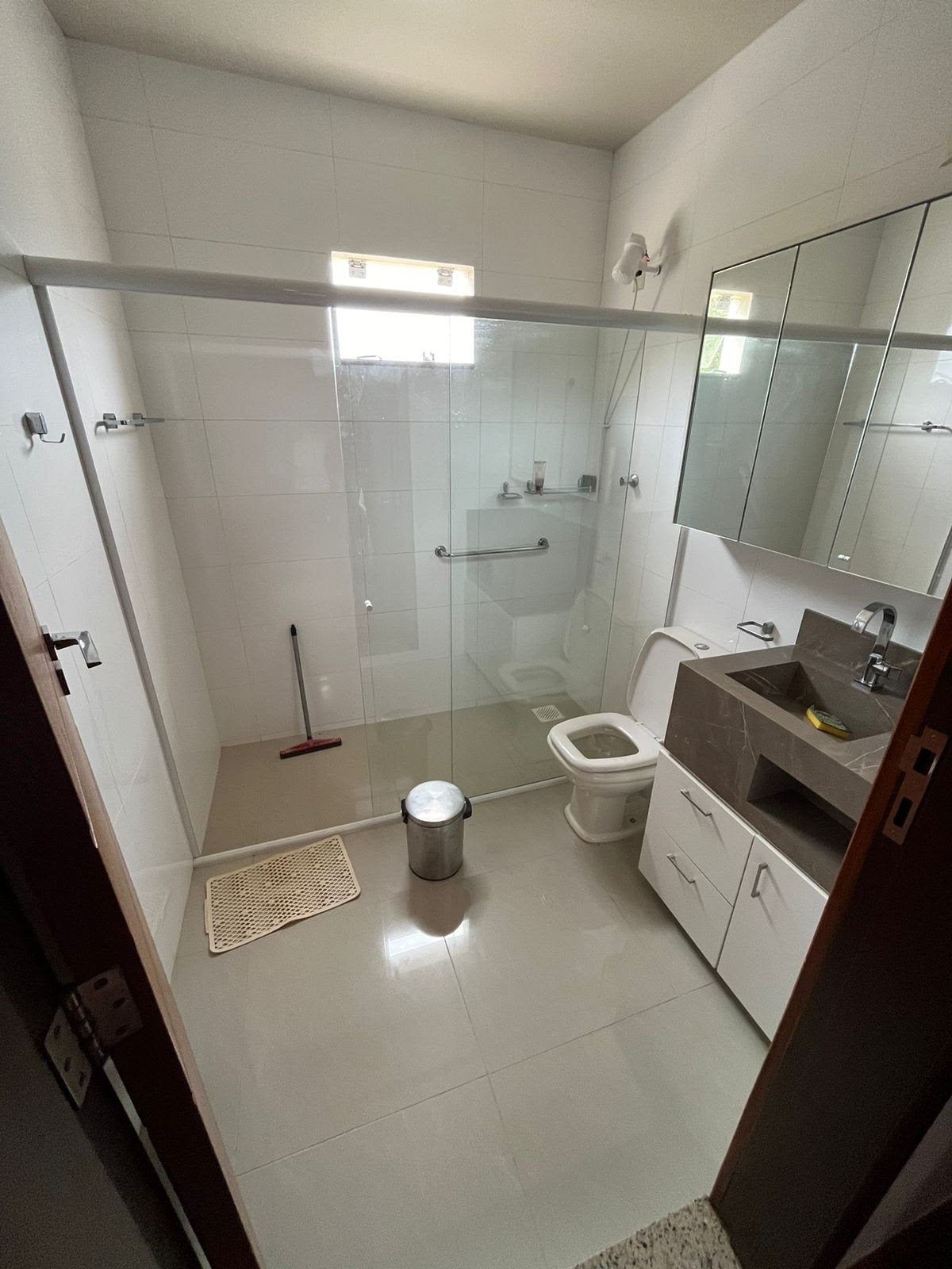 Casa à venda com 2 quartos, 140m² - Foto 8