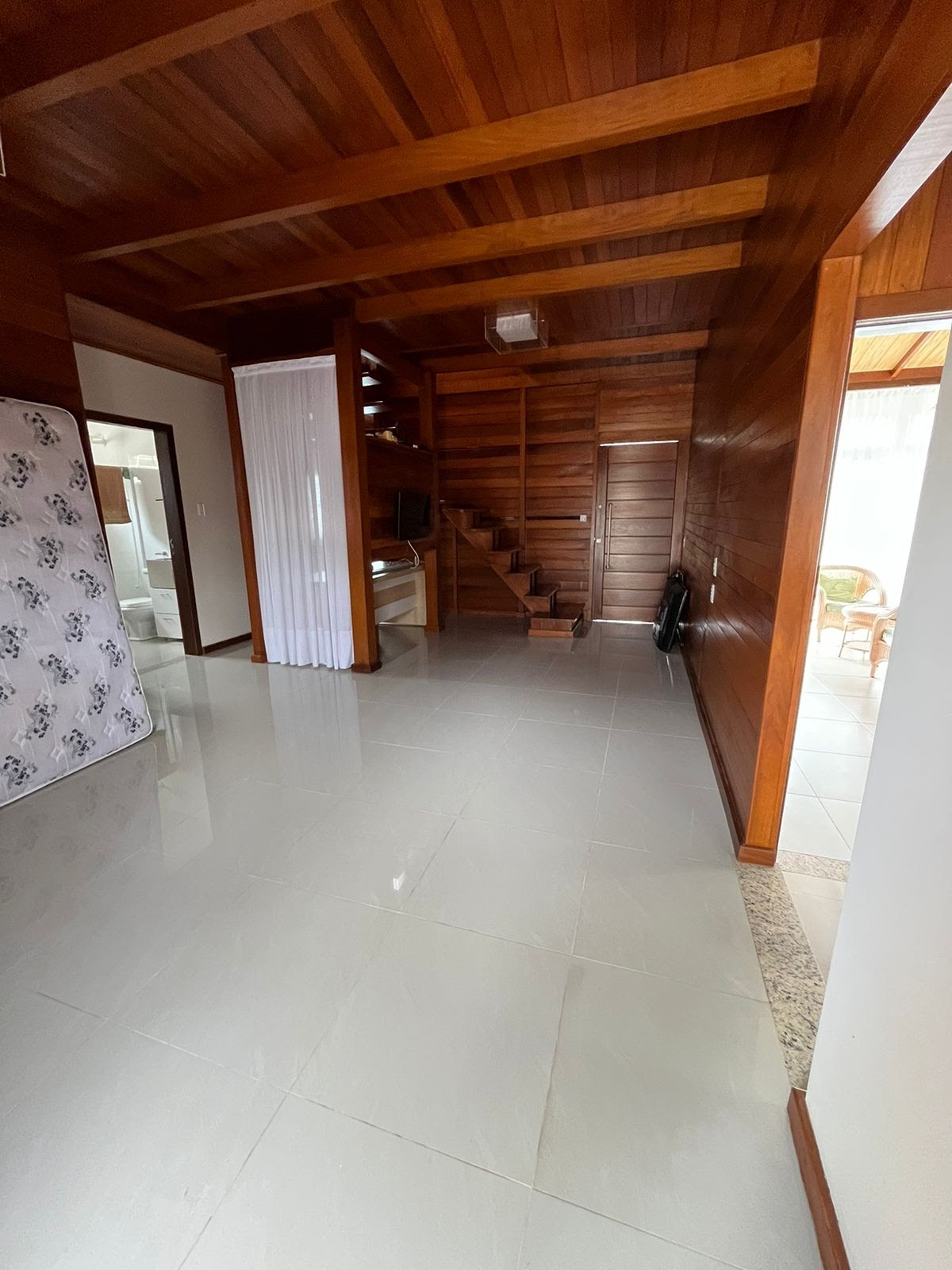 Casa à venda com 2 quartos, 140m² - Foto 7