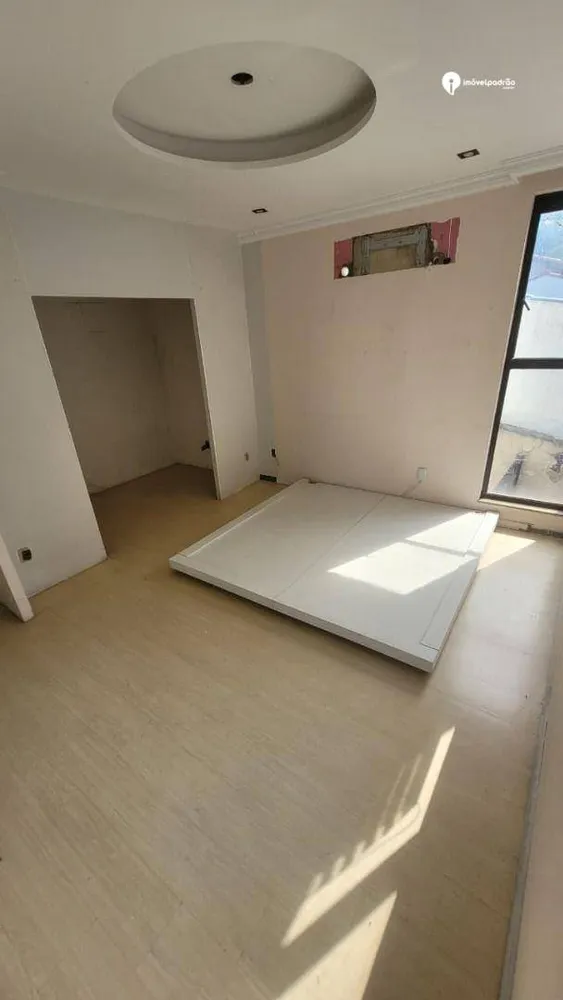 Casa, 6 quartos, 360 m² - Foto 17