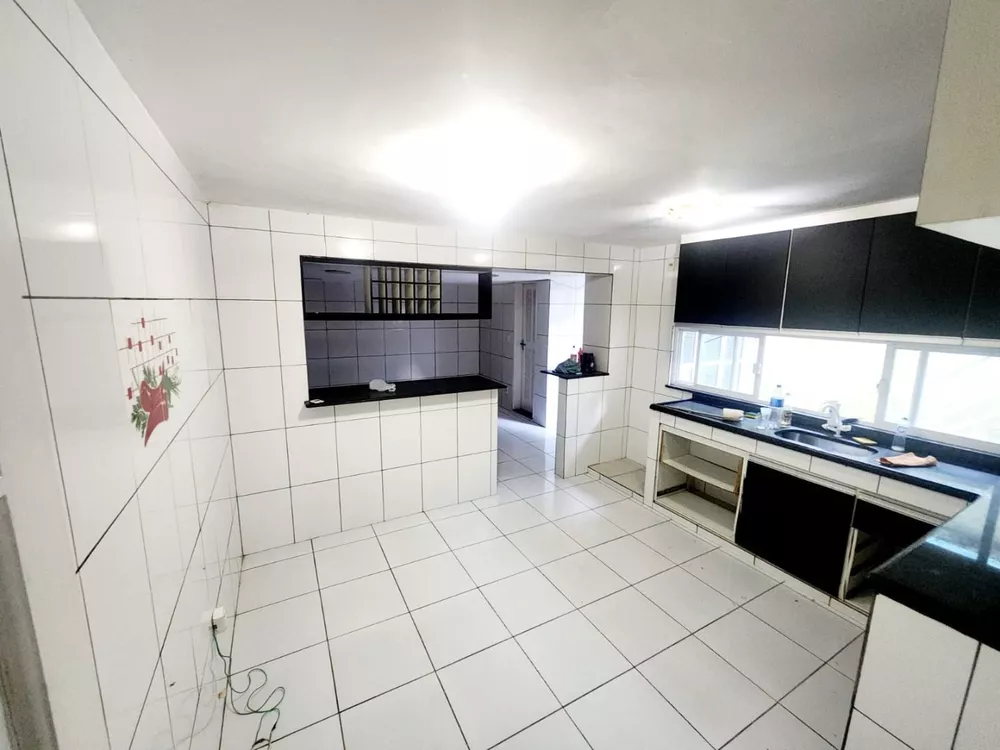 Casa, 3 quartos, 180 m² - Foto 6