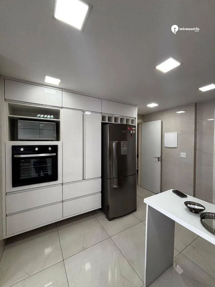 Apartamento, 3 quartos, 187 m² - Foto 3