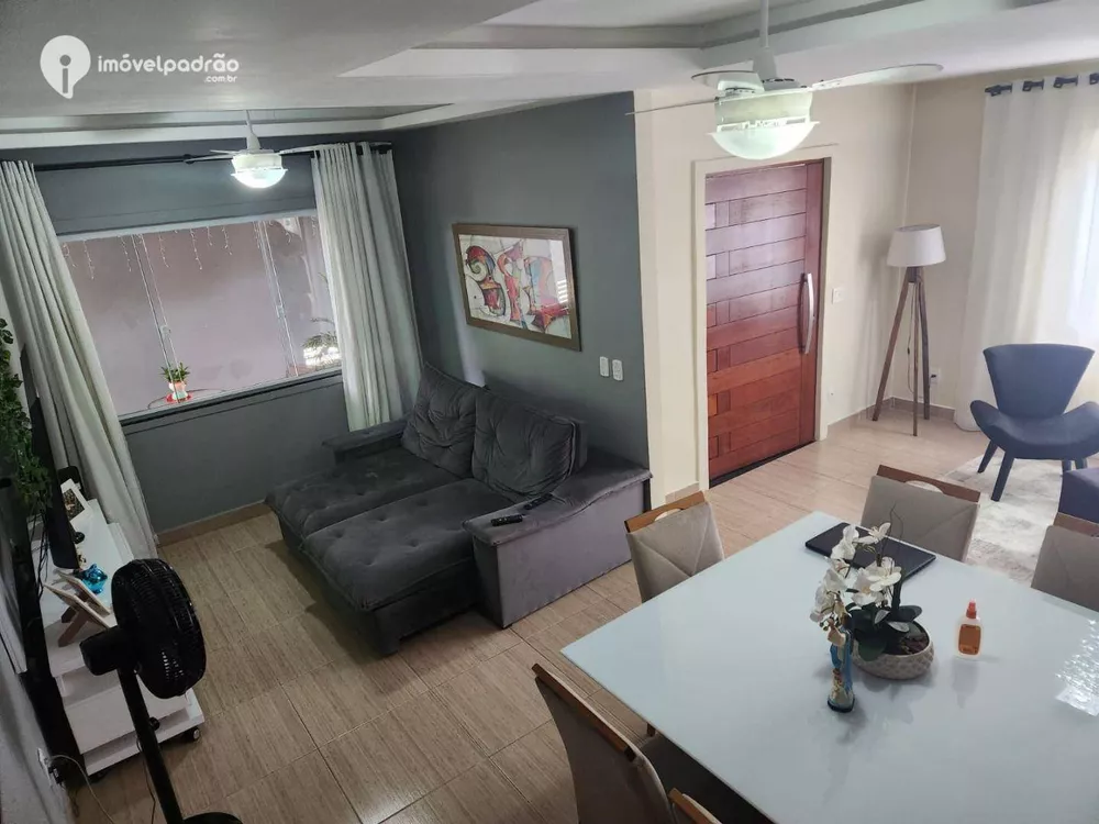 Casa, 3 quartos, 200 m² - Foto 13