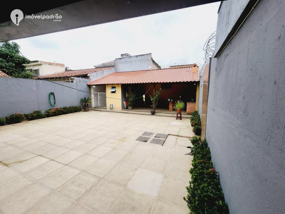 Casa, 3 quartos, 200 m² - Foto 9