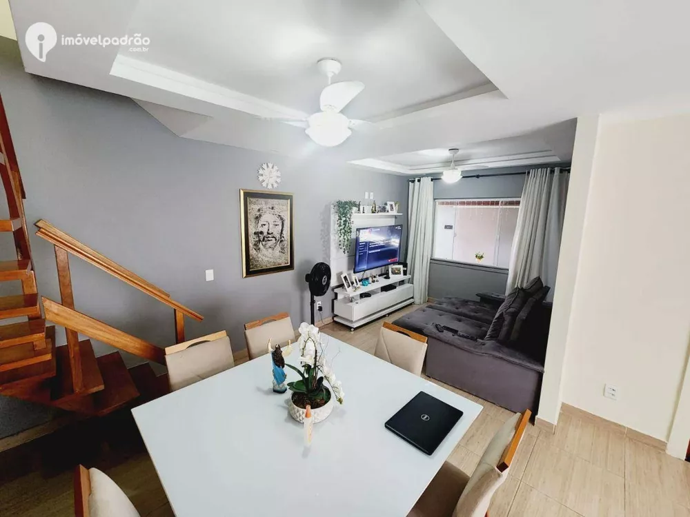 Casa, 3 quartos, 200 m² - Foto 2