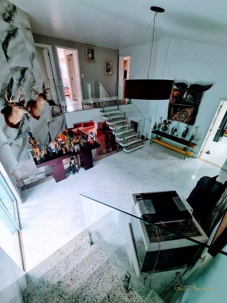 Casa, 4 quartos, 800 m² - Foto 1