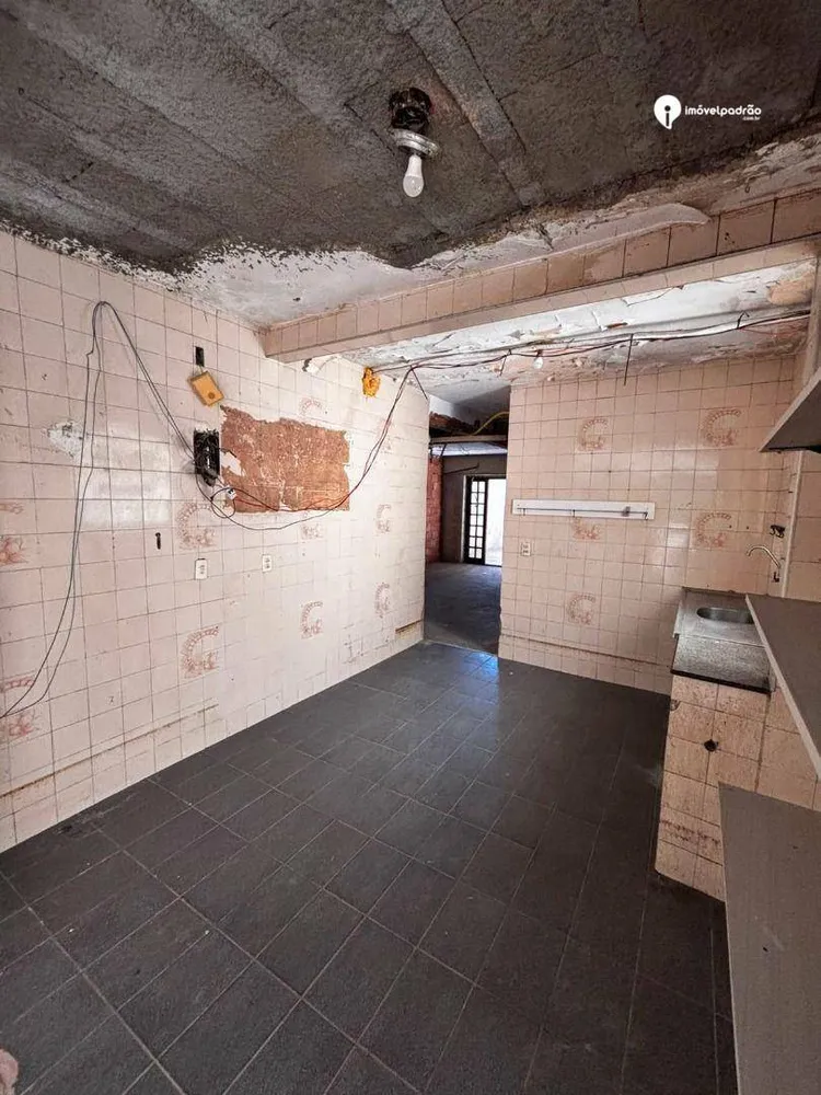 Casa, 3 quartos, 250 m² - Foto 9