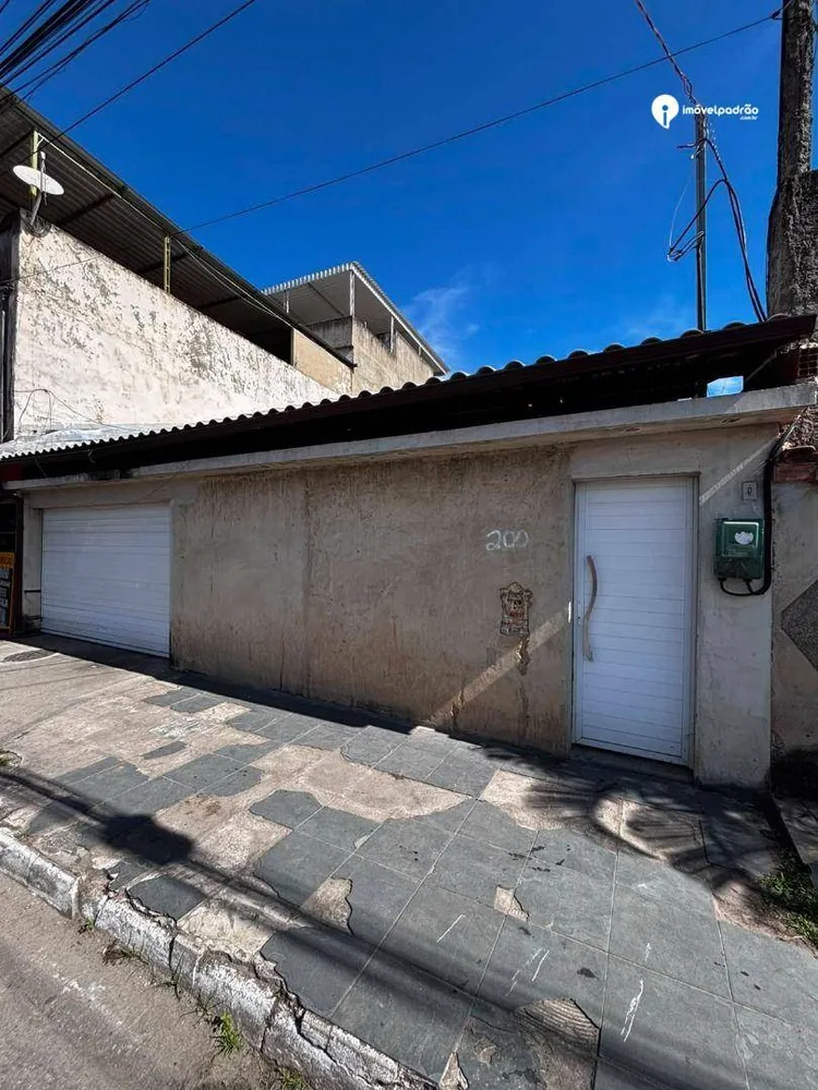 Casa, 3 quartos, 250 m² - Foto 2