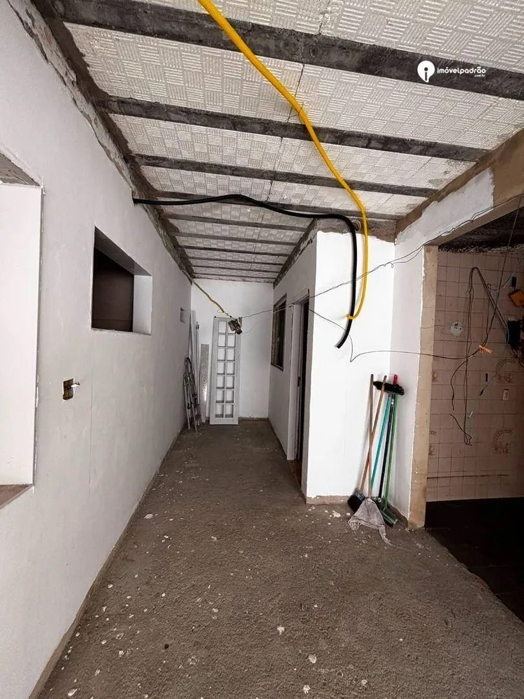 Casa, 3 quartos, 250 m² - Foto 11