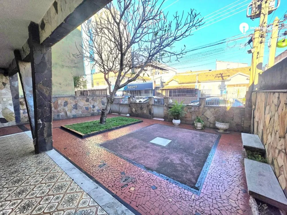 Casa, 4 quartos, 200 m² - Foto 2