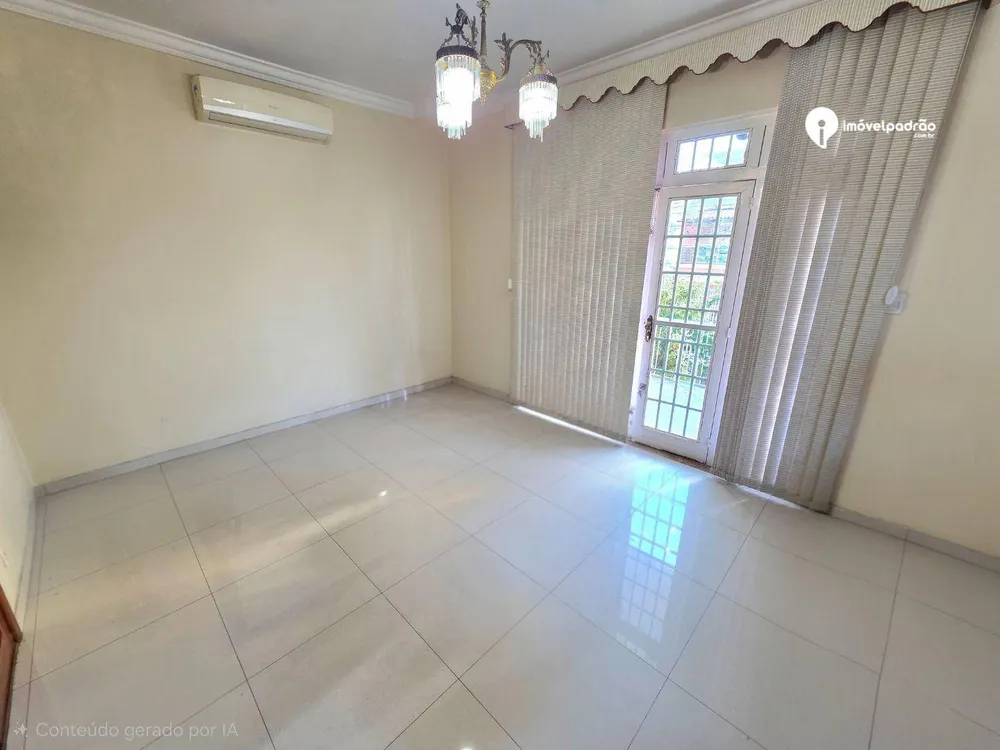 Casa, 3 quartos, 240 m² - Foto 19