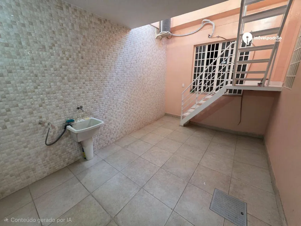 Casa, 3 quartos, 240 m² - Foto 51