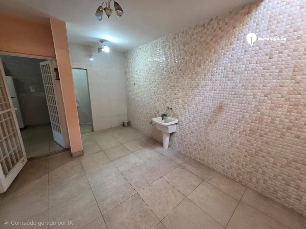 Casa, 3 quartos, 240 m² - Foto 50
