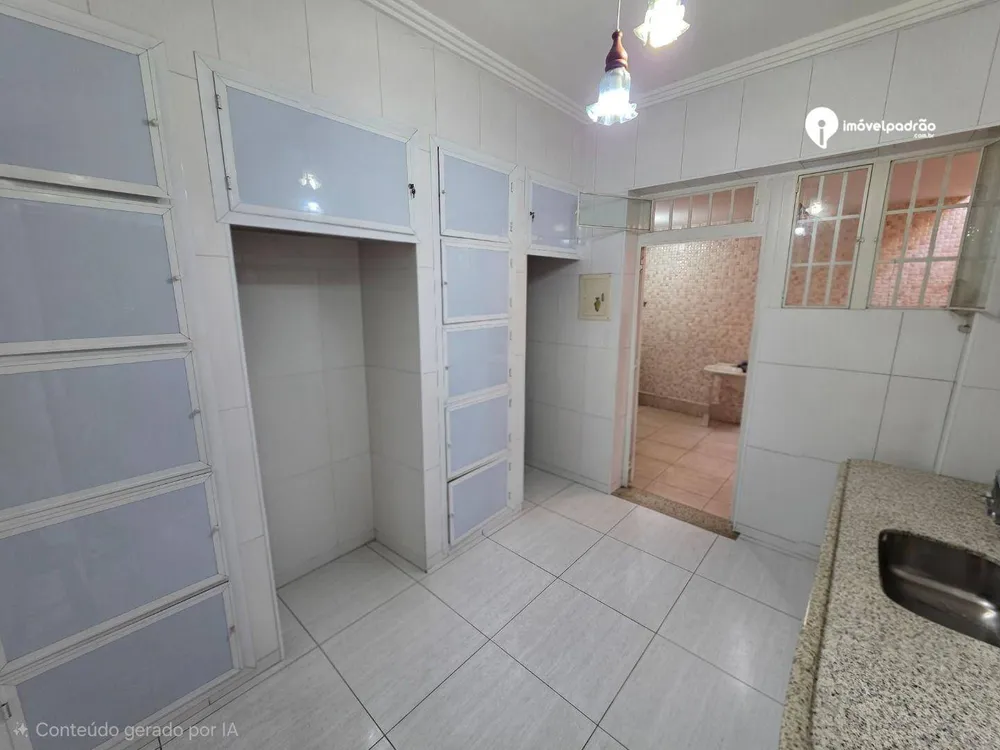 Casa, 3 quartos, 240 m² - Foto 38