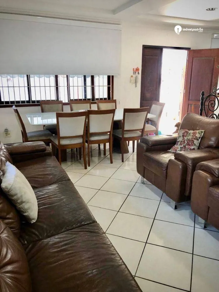 Casa, 3 quartos, 200 m² - Foto 4