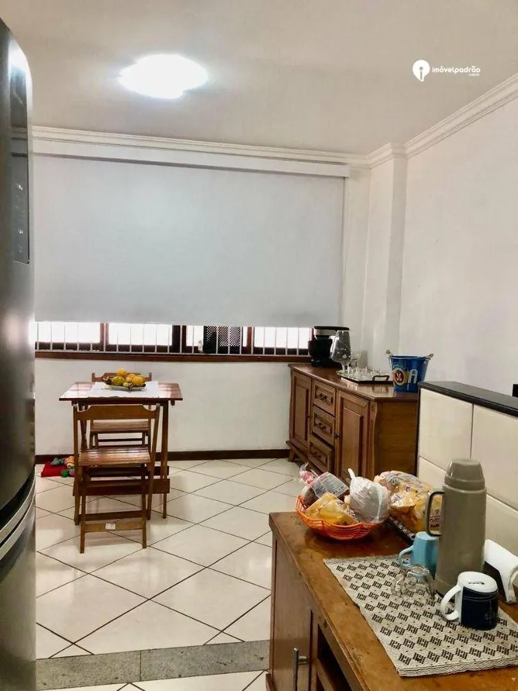 Casa, 3 quartos, 200 m² - Foto 2