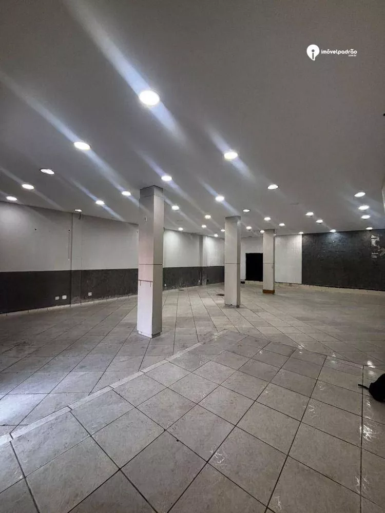 Loja-Salão, 200 m² - Foto 1