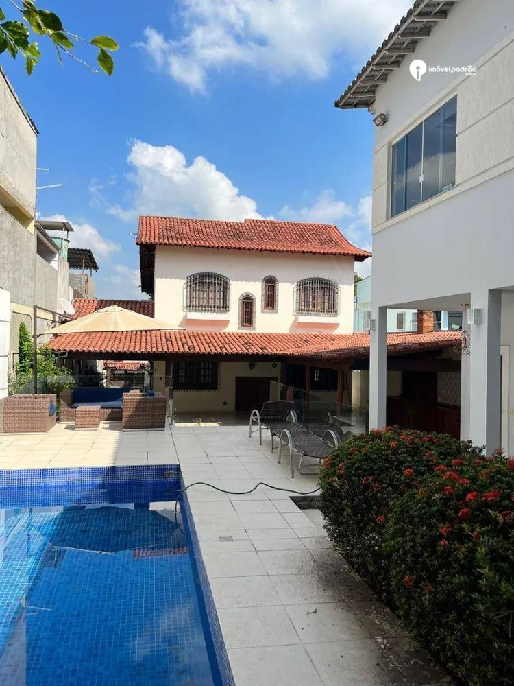 Casa, 6 quartos, 450 m² - Foto 1