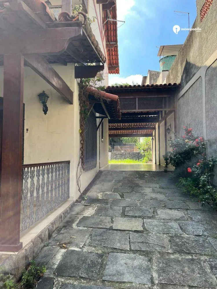Casa, 6 quartos, 450 m² - Foto 4