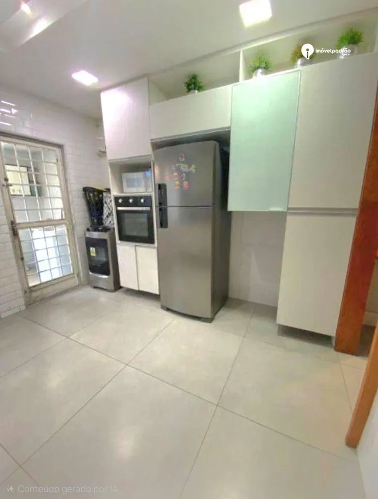 Casa, 3 quartos, 330 m² - Foto 19