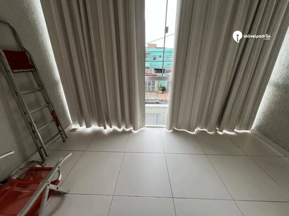 Casa, 3 quartos, 330 m² - Foto 26