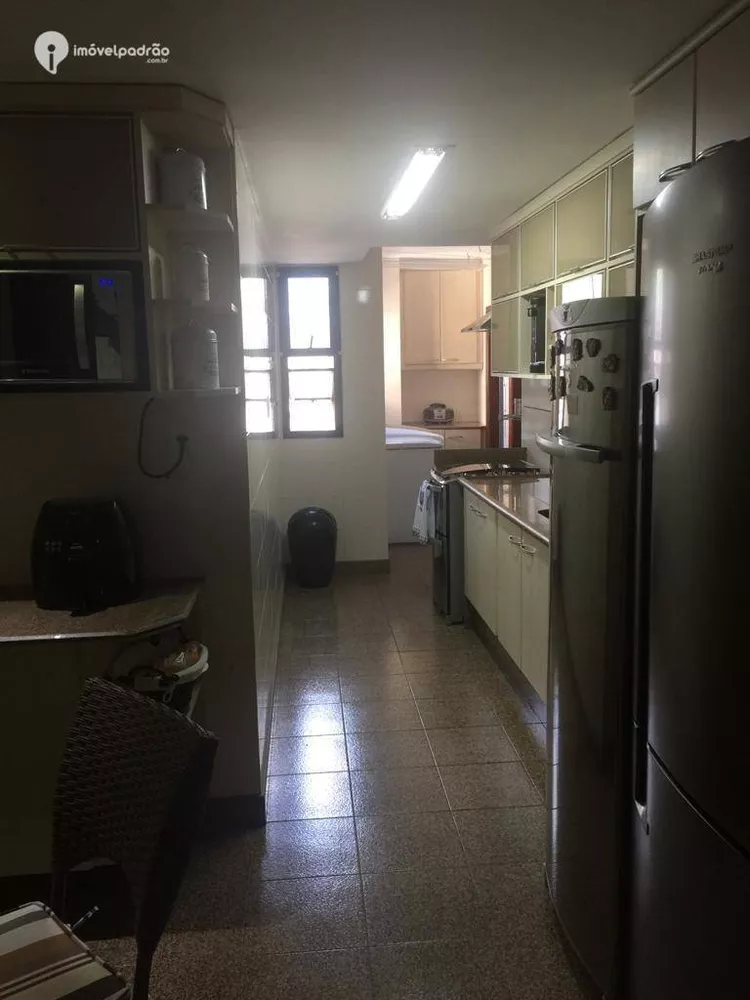 Apartamento, 3 quartos, 240 m² - Foto 8