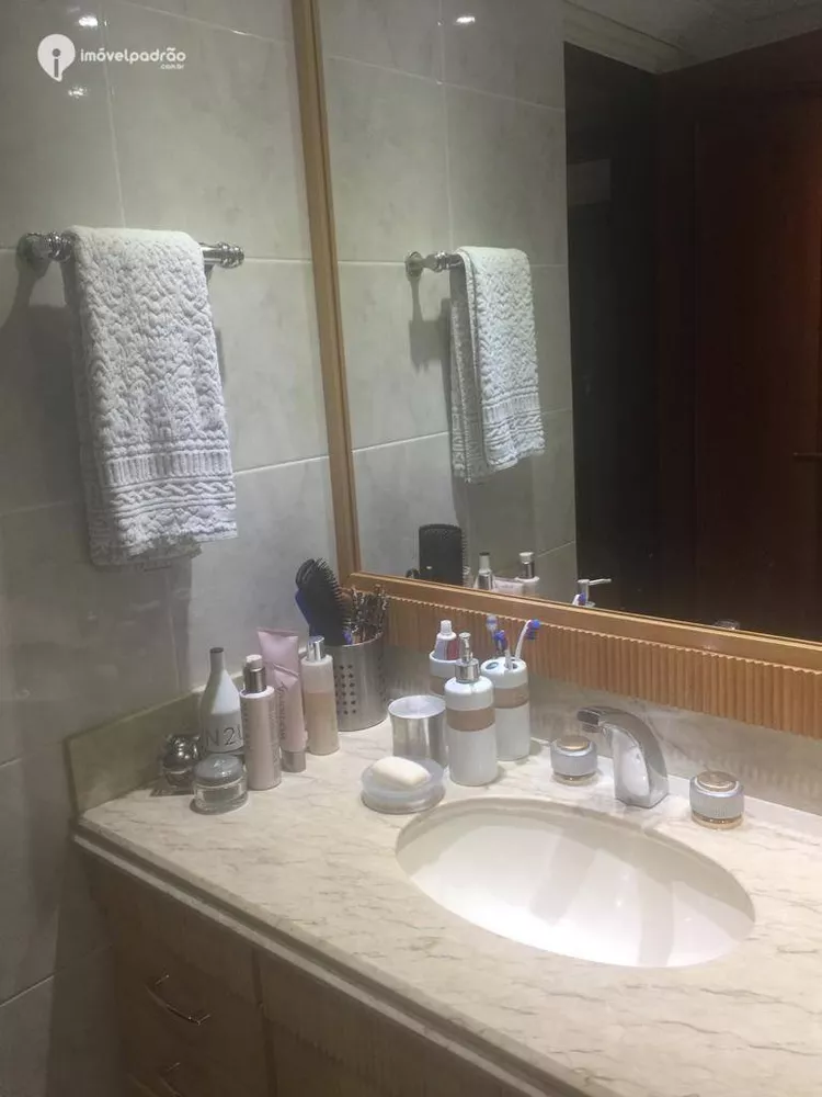 Apartamento, 3 quartos, 240 m² - Foto 31