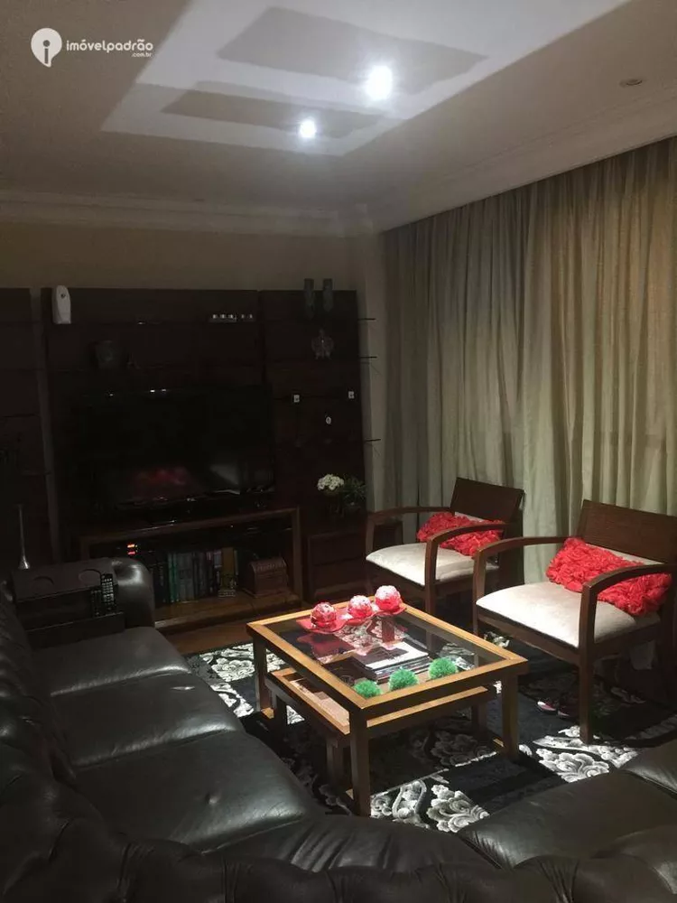 Apartamento, 3 quartos, 240 m² - Foto 17