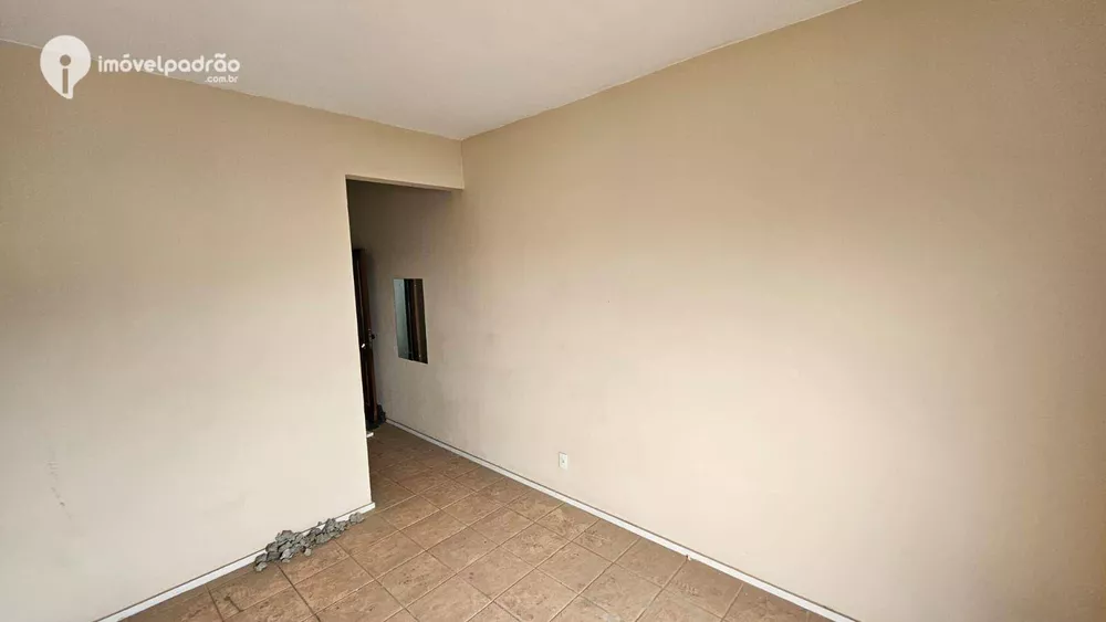 Apartamento à venda com 2 quartos, 65m² - Foto 4