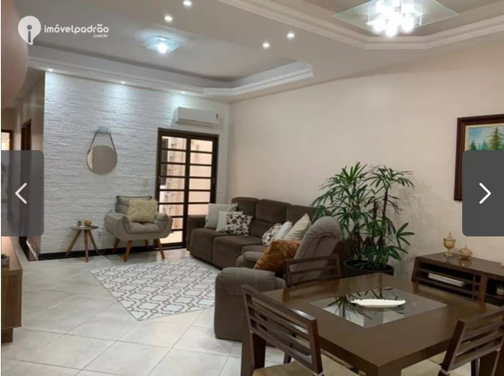 Casa, 3 quartos, 300 m² - Foto 2