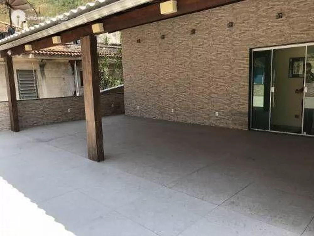 Casa, 4 quartos, 200 m² - Foto 2
